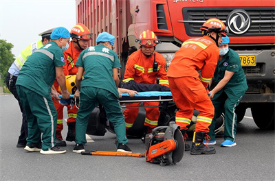 寻甸沛县道路救援